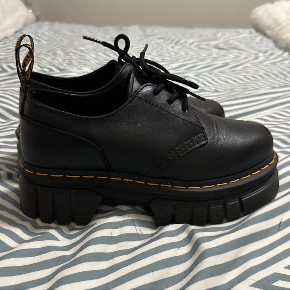 Dr.Martens Audrick platforms size 8